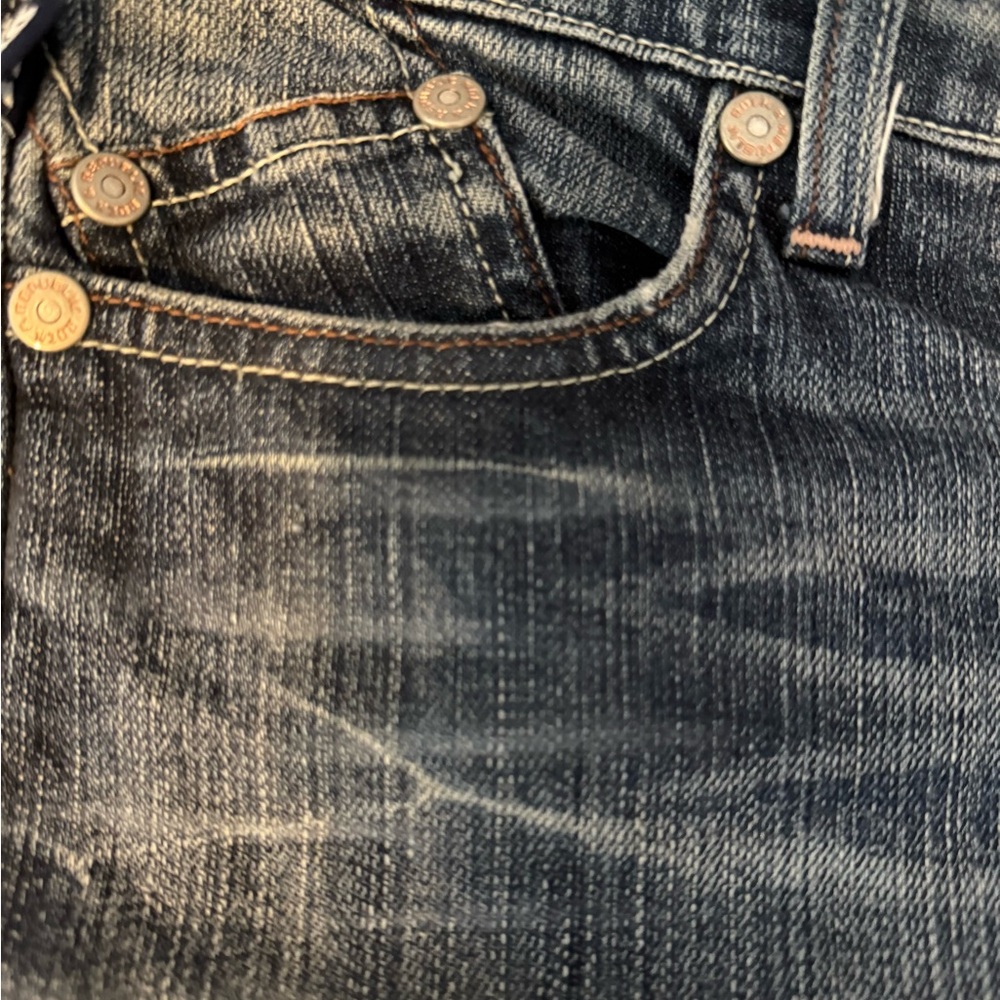 ✨SALE✨Victoria Beckham Faded Cropped Jeans - sz 29 - Picture 4 of 7